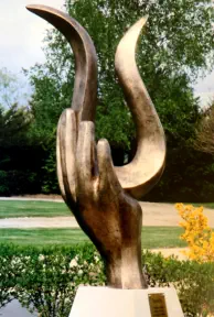 Transition Crématorium Dijon - Sculpture Monumentale en bronze - COUQUEBERG